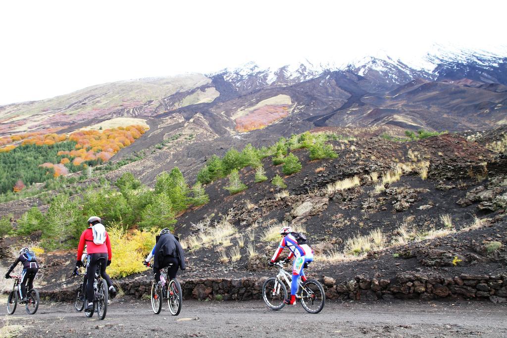 Etna Holiday Home Ніколозі Екстер'єр фото