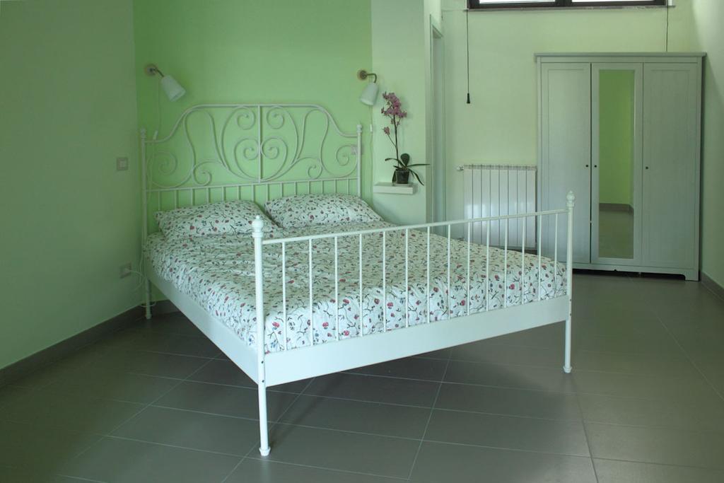Etna Holiday Home Ніколозі Номер фото